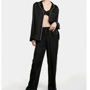 Victoria's Secret Black Pink Lined Satin Pajama Set NWT Womens Size M